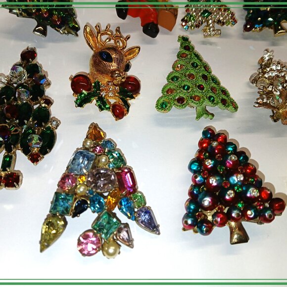 Collection of Vintage Rhinestone Jewelry - Picture 6 of 8